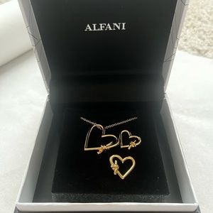 Alfani Heart Knot Necklace Earrings Set